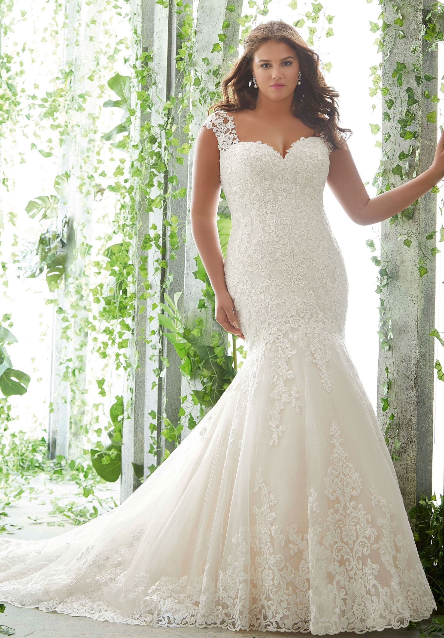 morilee-madeline-gardner-style-phylicia-3255-gillian-roberts-main-1