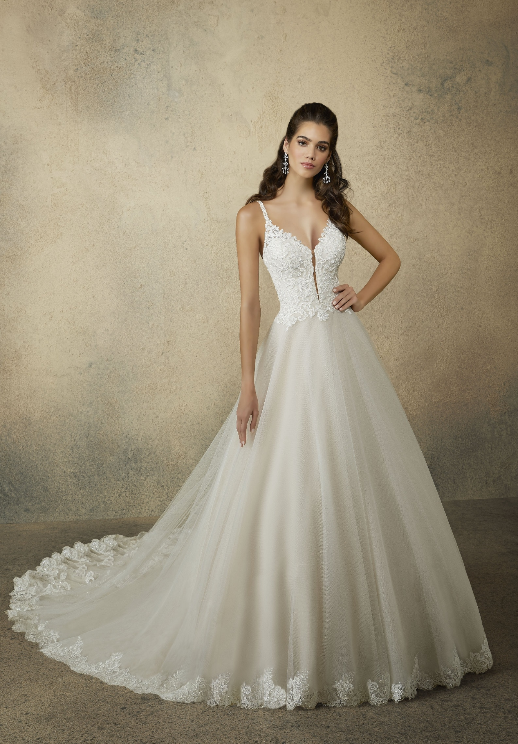 morilee-madeline-gardner-style-reba-2080-gillian-roberts-main-5