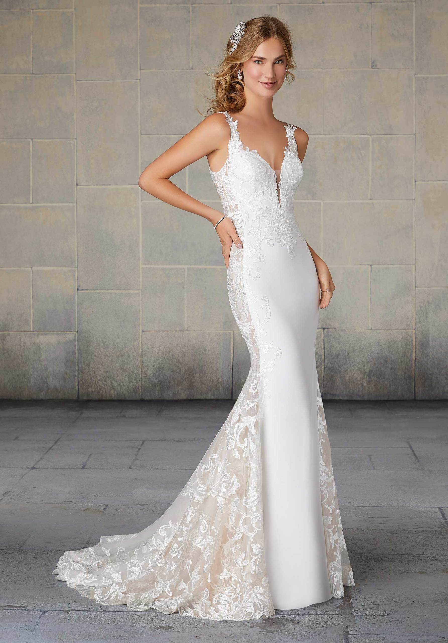 morilee-madeline-gardner-style-saskia-2124-gillian-roberts-main-2