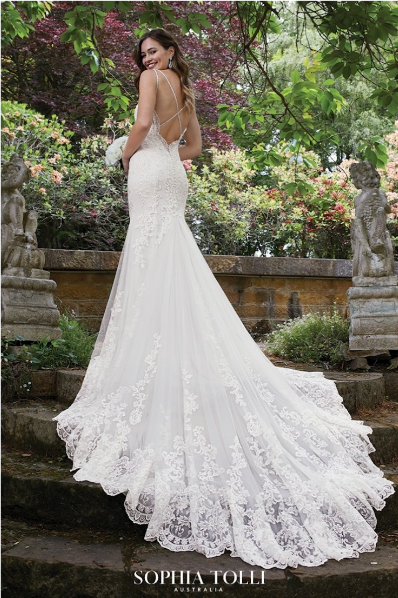sophia-tolli-collection-Aquamarine -Gillian-Roberts-Main-3