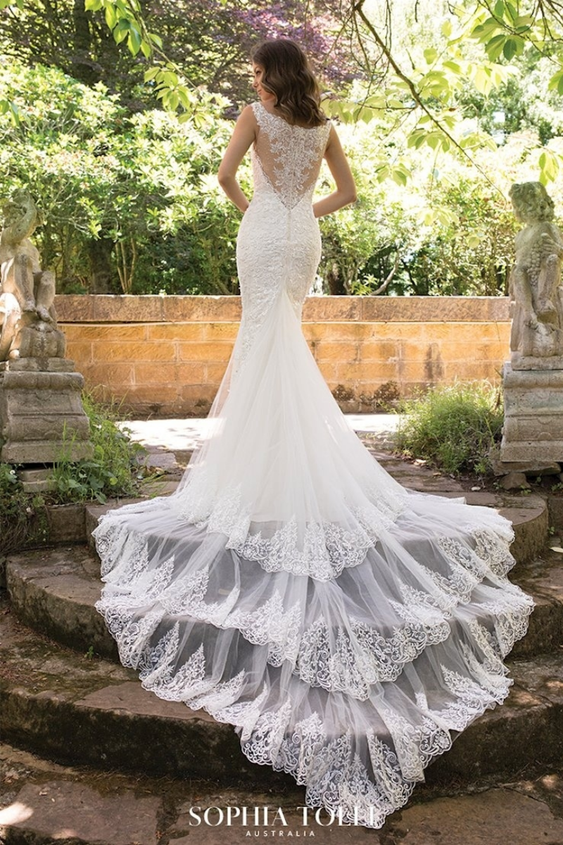 Cobalt hot sale wedding dress