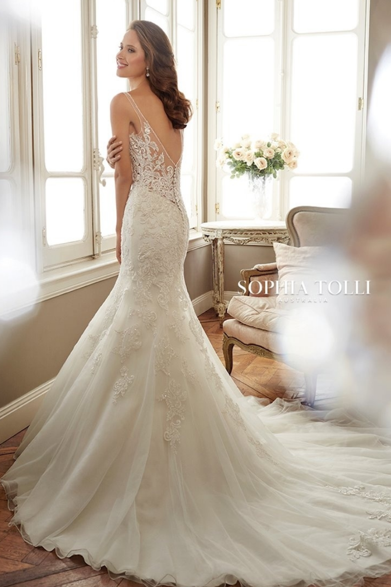 sophia-tolli-collection-Margot -Gillian-Roberts-Main-1