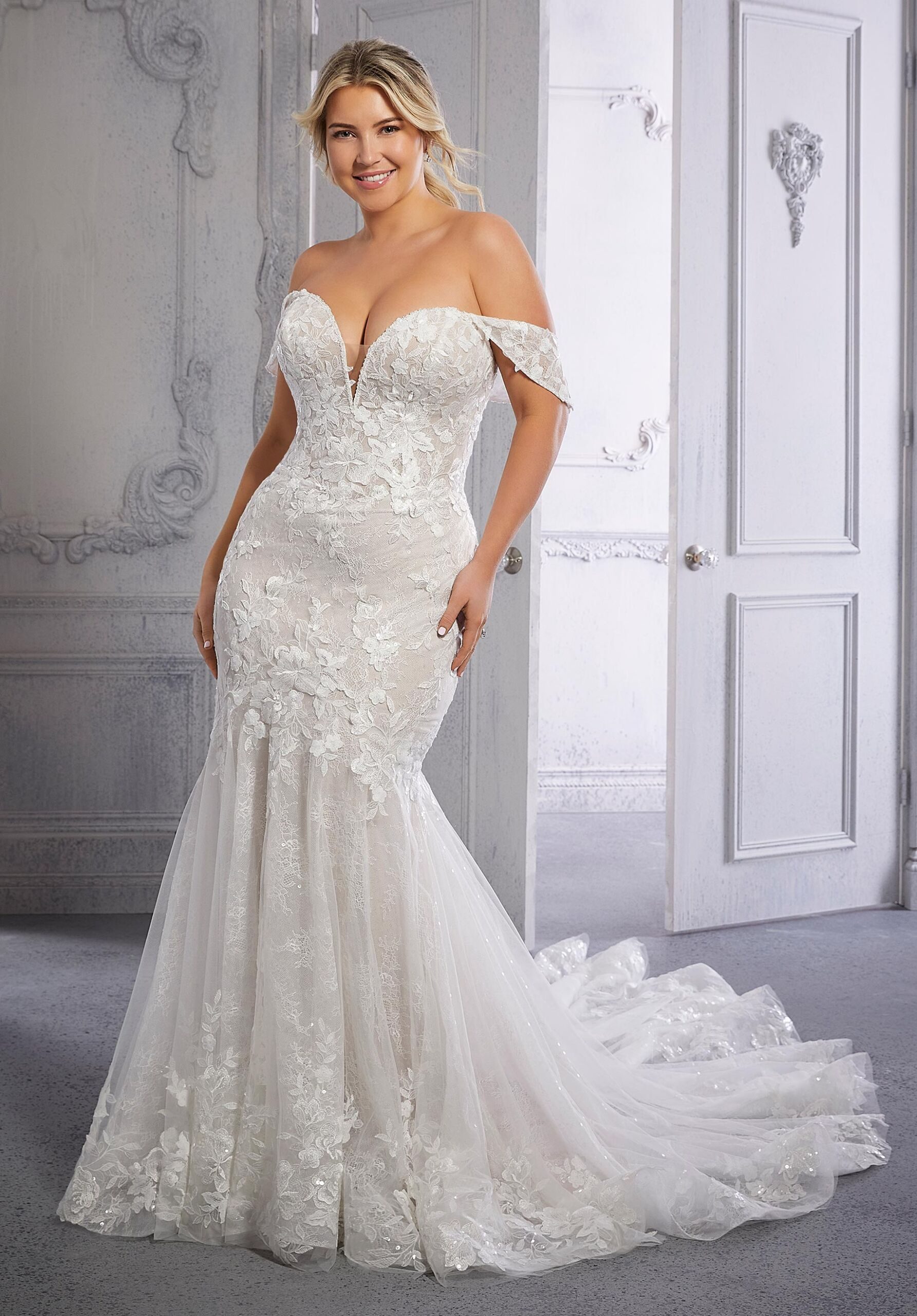 catalina-3333-wedding-dress-mori-lee-gillian-roberts-main-1
