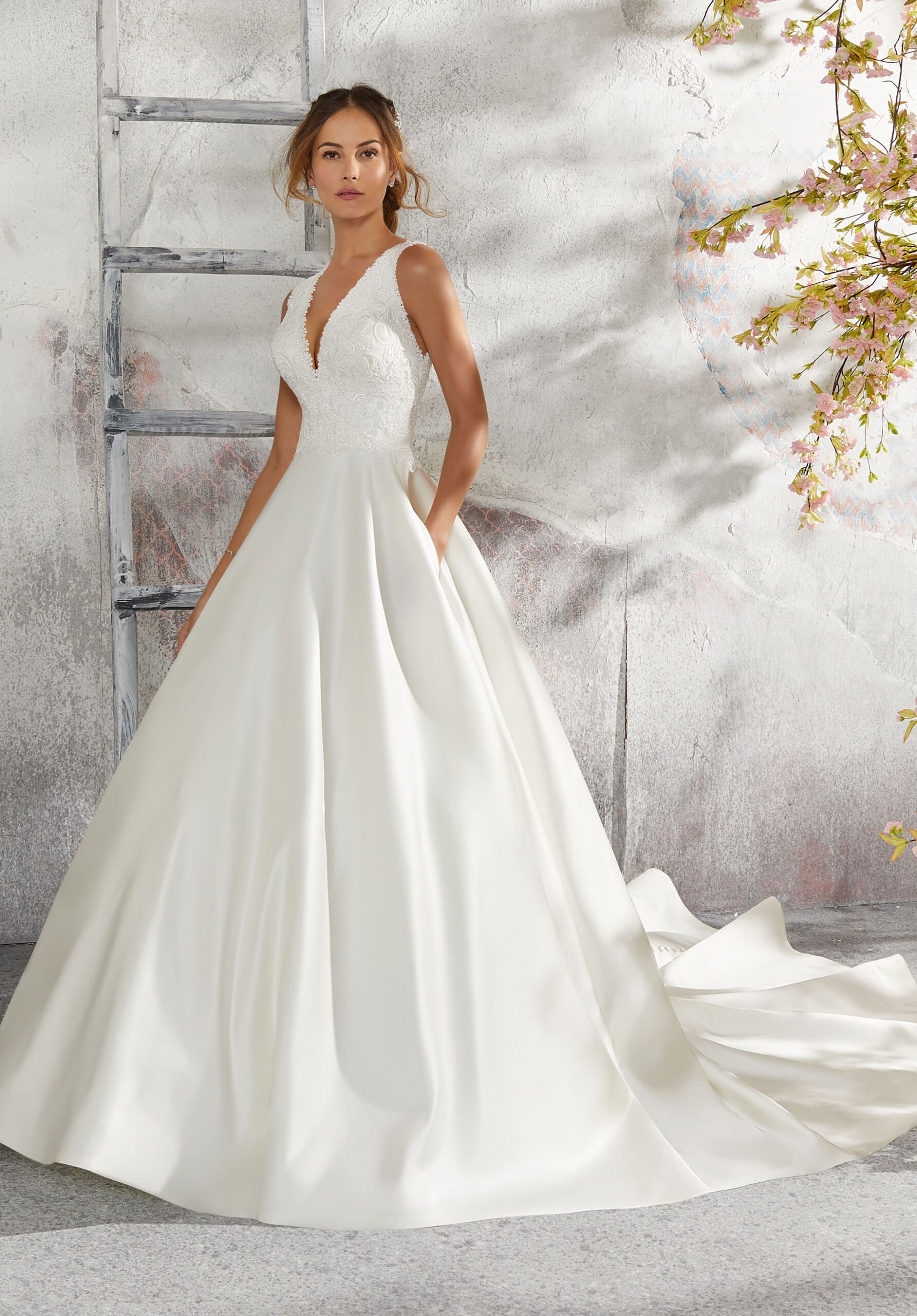 laurie-5865-wedding-dress-mori-lee-gillian-roberts-main-2